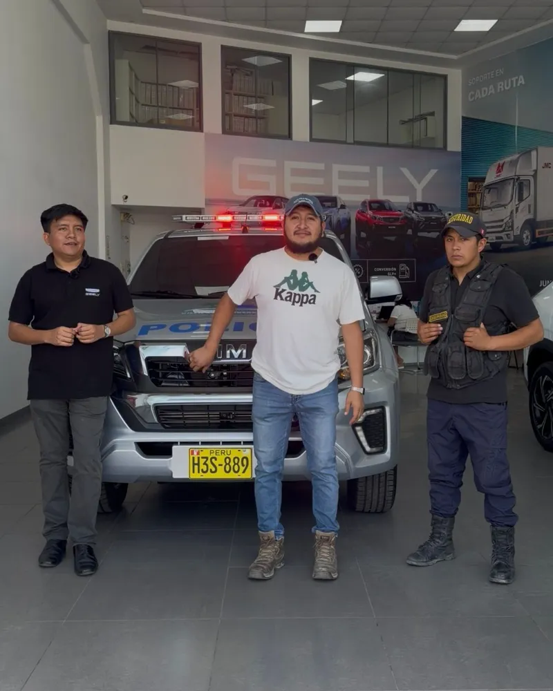 Cliente con su JMC JIM Re-Max